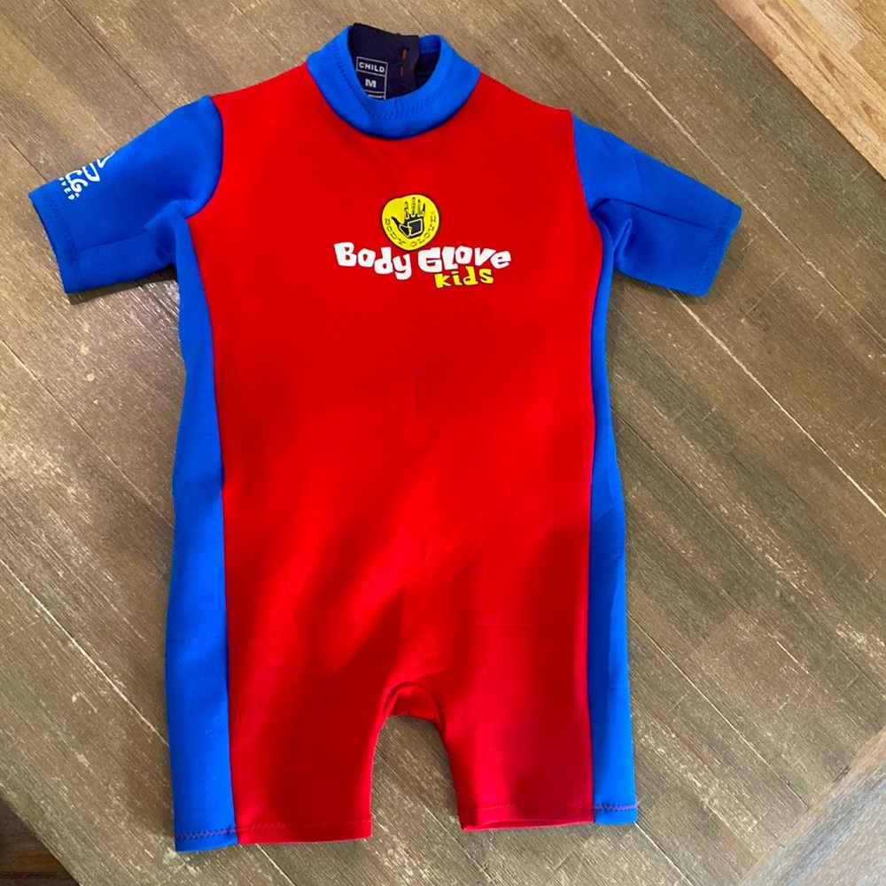 Body Glove kids Wet Suit w/ flotation child’s size medium 40-50 pounds